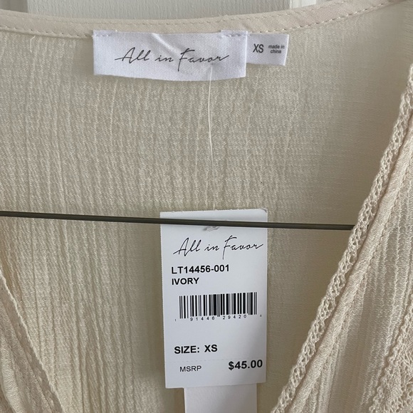 All in Favor Peplum Top/Blouse Size XS NWT Never worn - Picture 6 of 7
